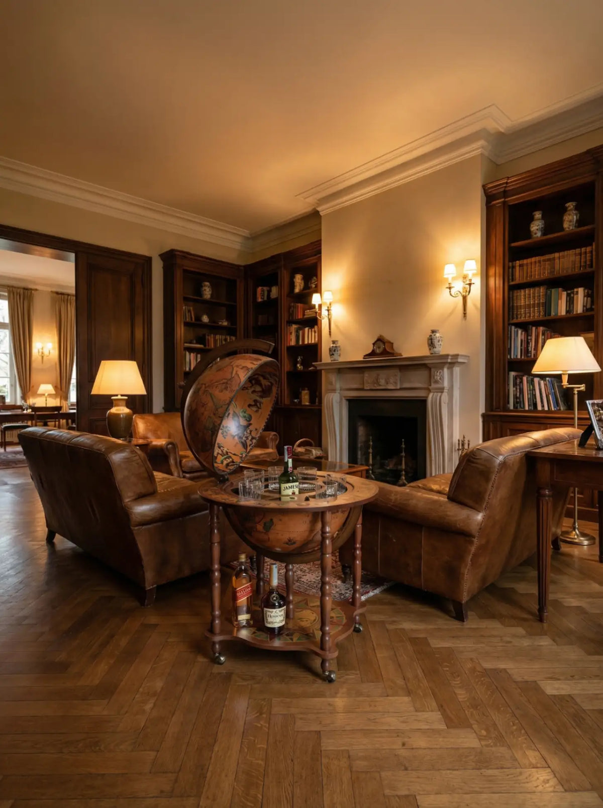 Dedalo Classic globe bar by Zoffoli opened in a living room with lamps and wooden furnishings.